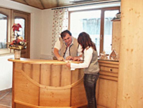 Sankt Andrä im Lungau Gasthof Karlwirt מראה חיצוני תמונה