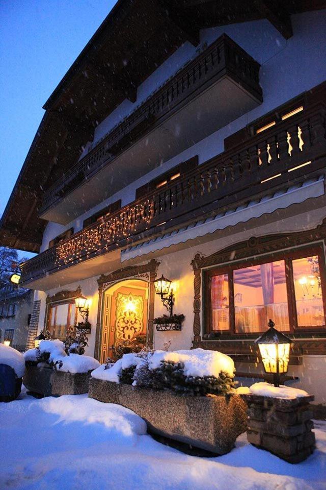 Sankt Andrä im Lungau Gasthof Karlwirt מראה חיצוני תמונה